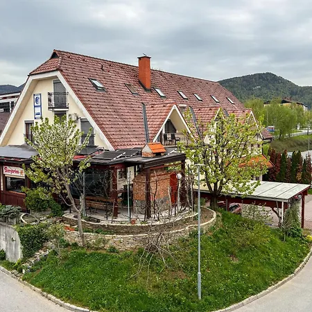 Jurcek Casa de hóspedes 3*